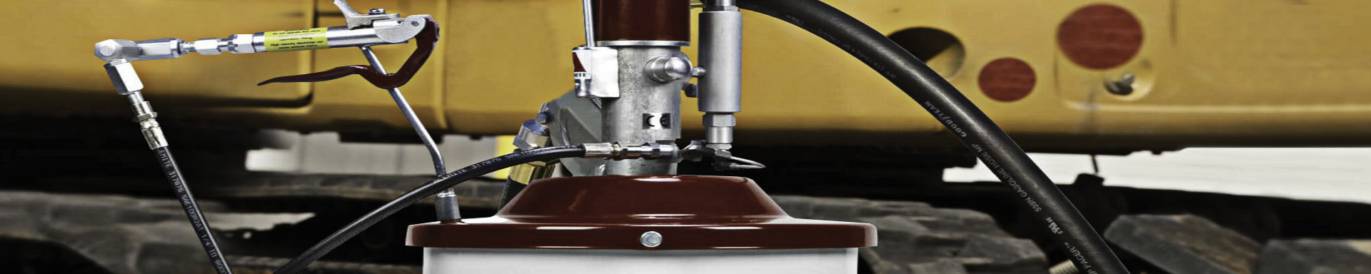 Oil & Grease Pumps | GarageAndFab.com | Munro Industries gf-10010302210109