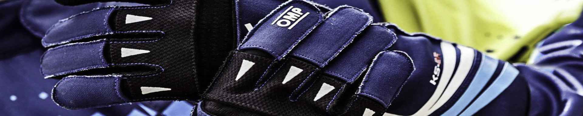 Racing Gloves | GarageAndFab.com | Munro Industries gf-100103071603