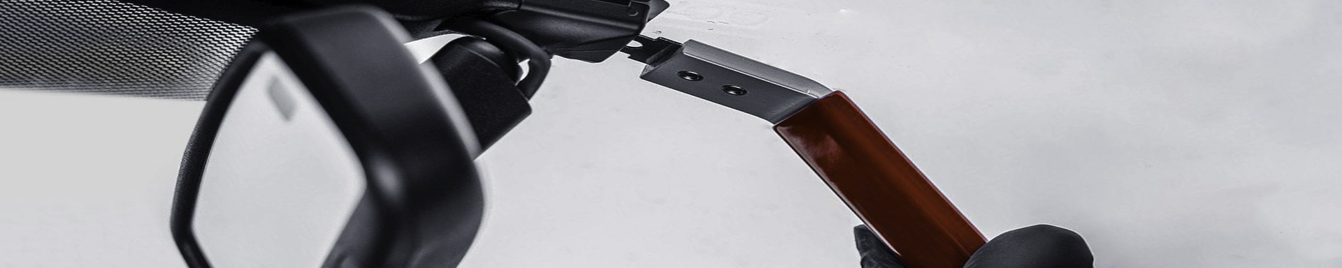 Rearview Mirror Removal Tools | GarageAndFab.com | Munro Industries gf-100103020301
