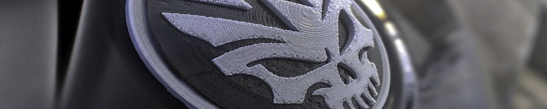 Skull Emblems | GarageAndFab.com | Munro Industries gf-100103030613