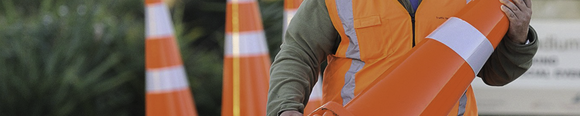 Traffic Cones | GarageAndFab.com | Munro Industries gf-10010302301610