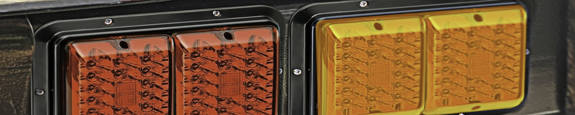 Trailer Tail Lights | GarageAndFab.com | Munro Industries gf-100103061009