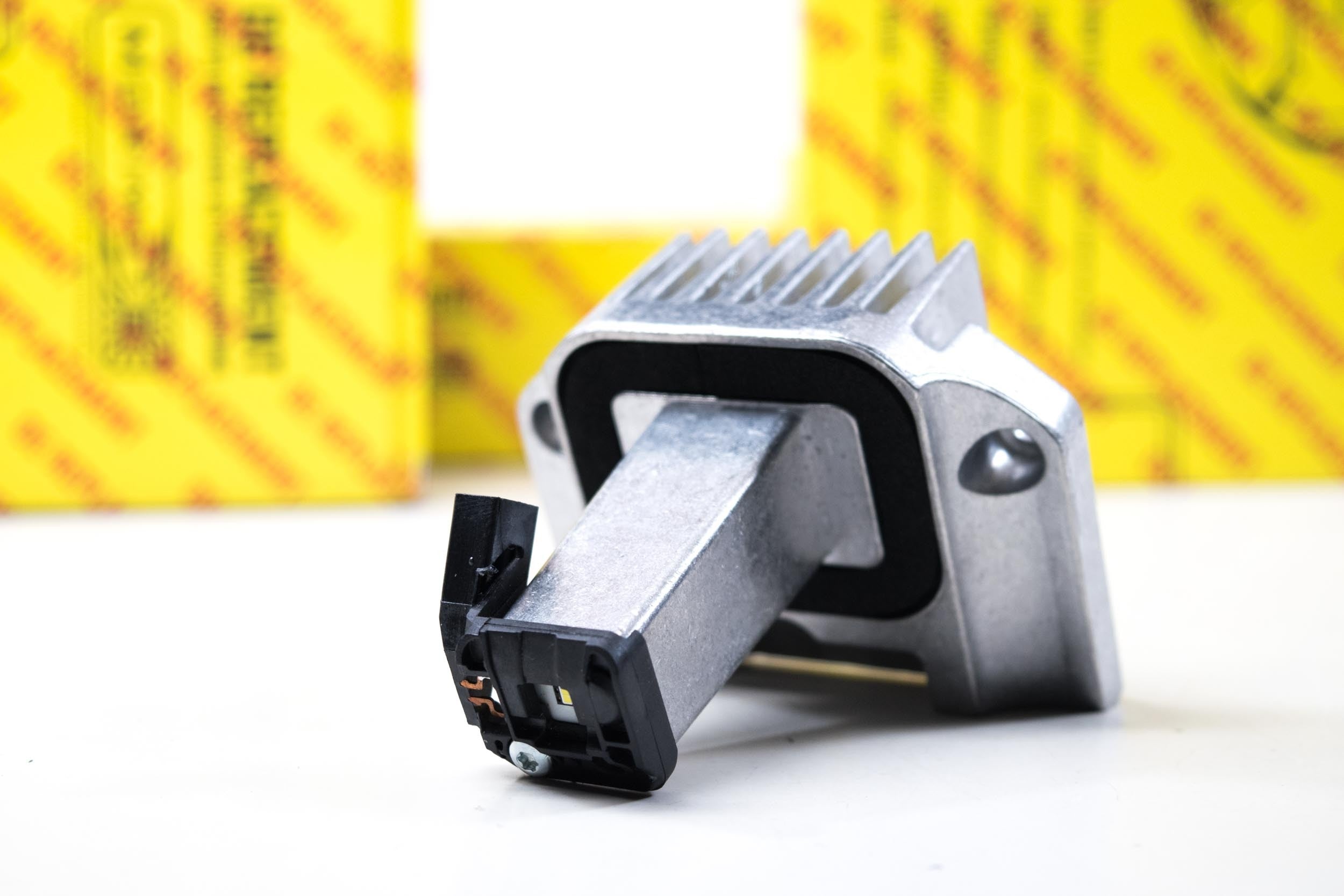 Morimoto MR014 | GarageAndFab.com