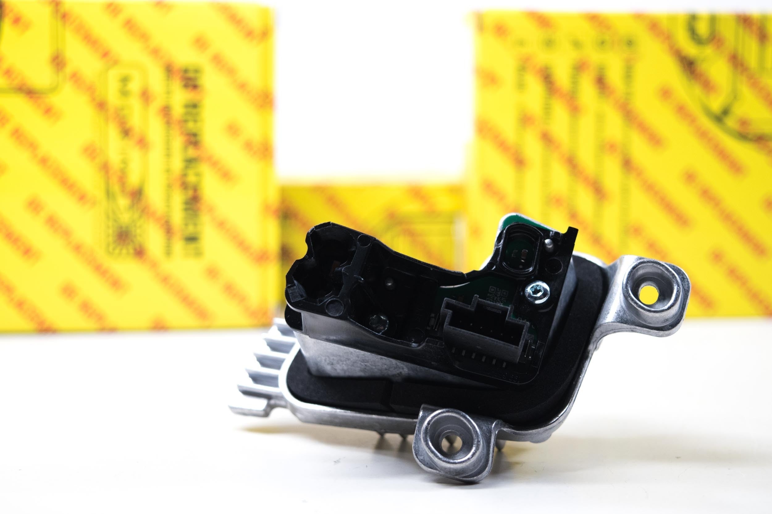 Morimoto MR023 | GarageAndFab.com