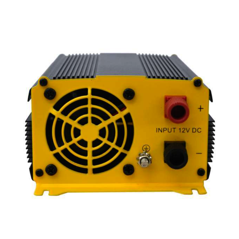 Go Power GP-800HD 800W Heavy Duty Modified Sine Wave Inverter | GarageAndFab.com | Munro Industries