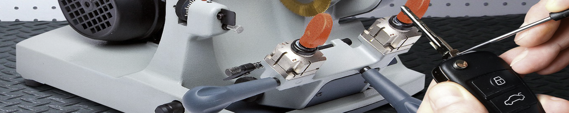 Key Cutting Machines & Programmers | GarageAndFab.com | Munro Industries gf-1001030219