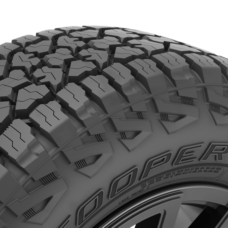 Cooper DISCOVERER STRONGHOLD AT Tire - All Weather