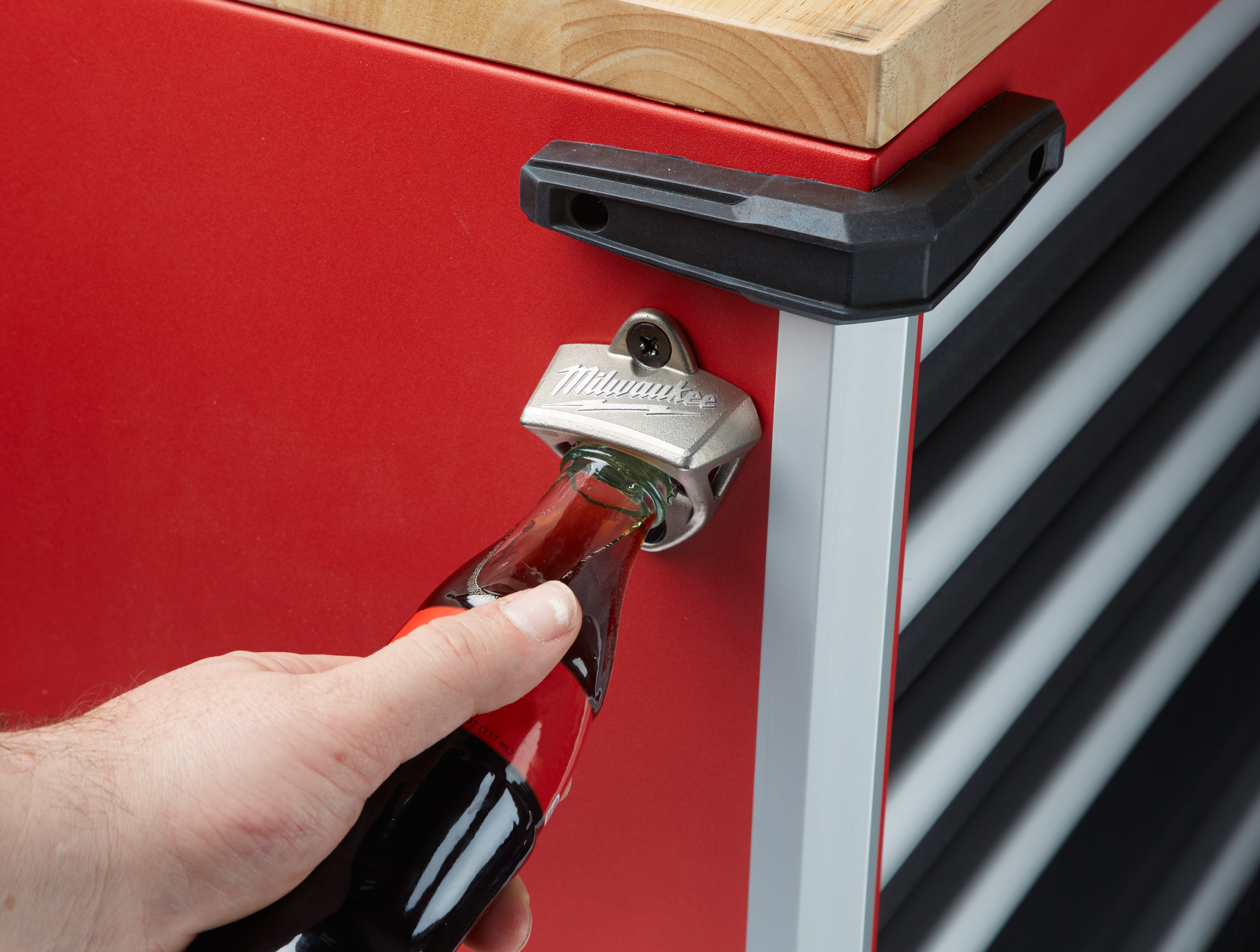 Milwaukee Electric Steel Bottle Openener - MLW-48-22-8599 | MFVCanada.com