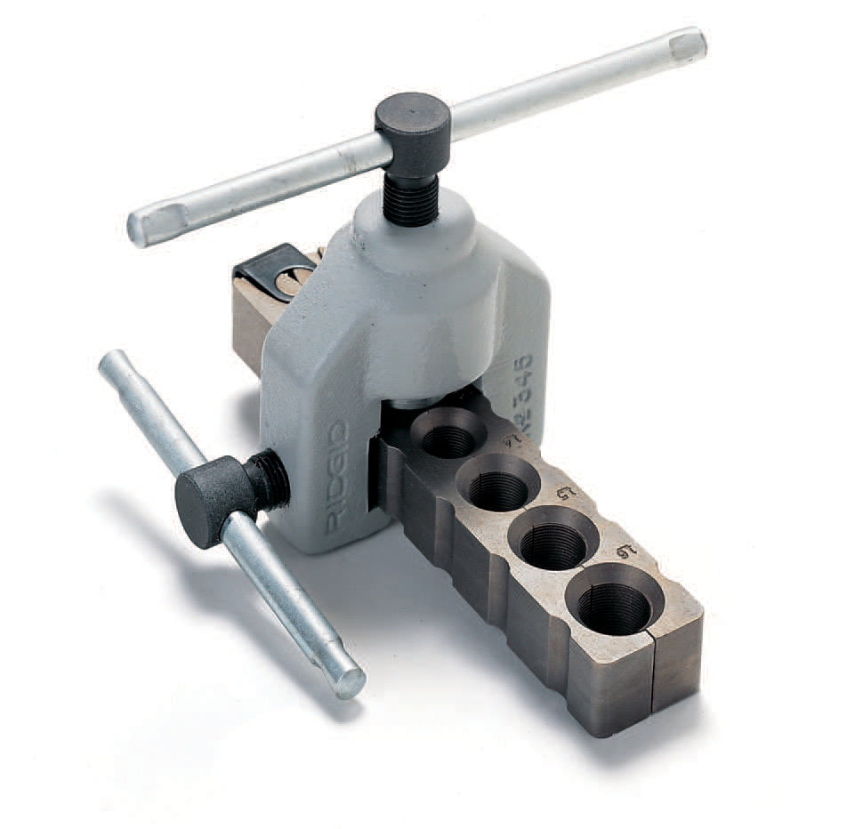 Ridgid Adaptor, 1/4 Double Flare - RGD-31602 | GarageAndFab.com